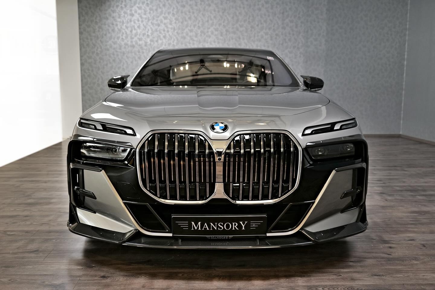 bmw,  7 series,  sedan hang sang,  xe do,  mansory,  7 series mansory,  bmw 7 series mansory anh 3